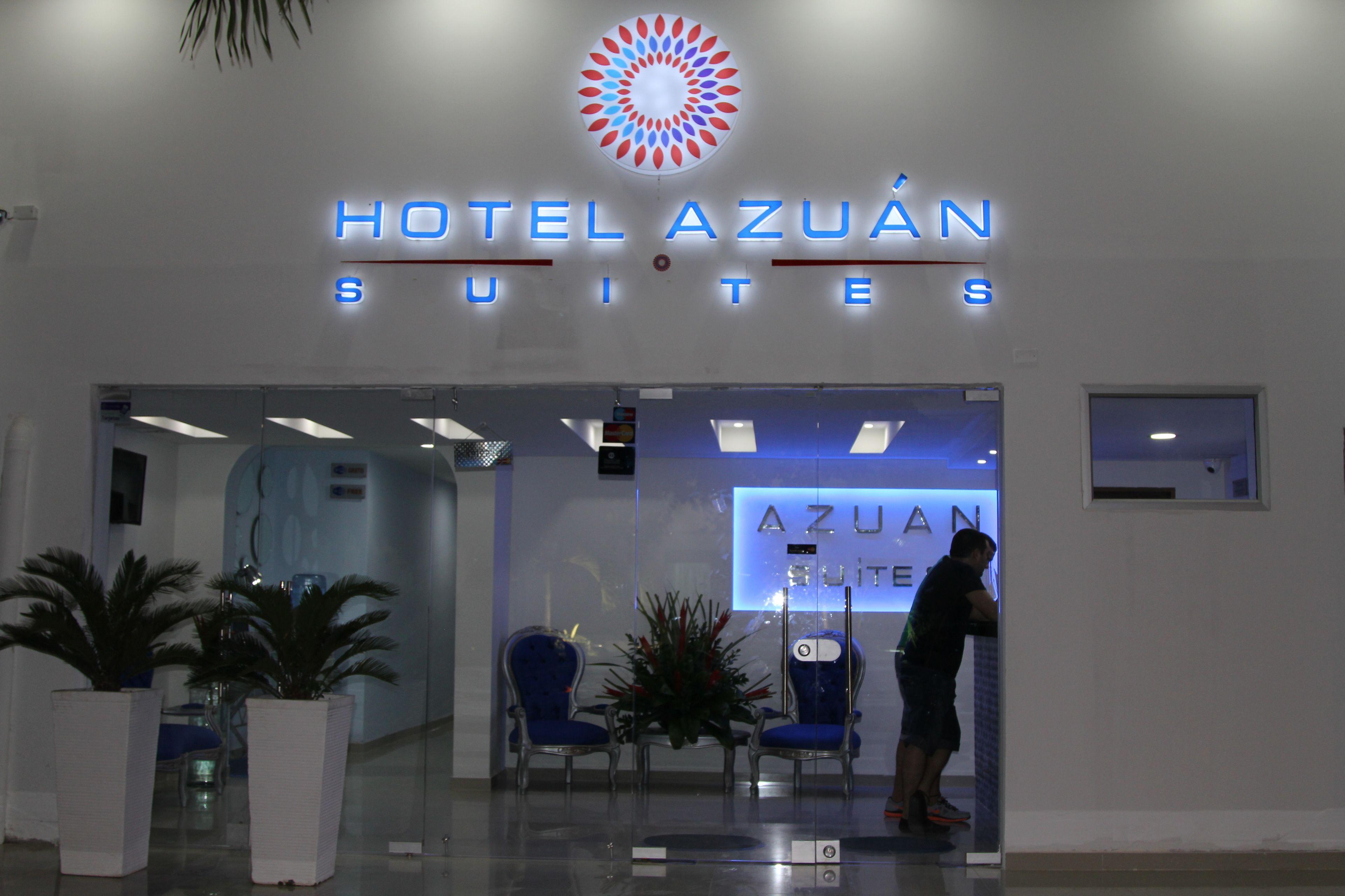 Azuan Suites Hotel By Geh Suites — Photos 1